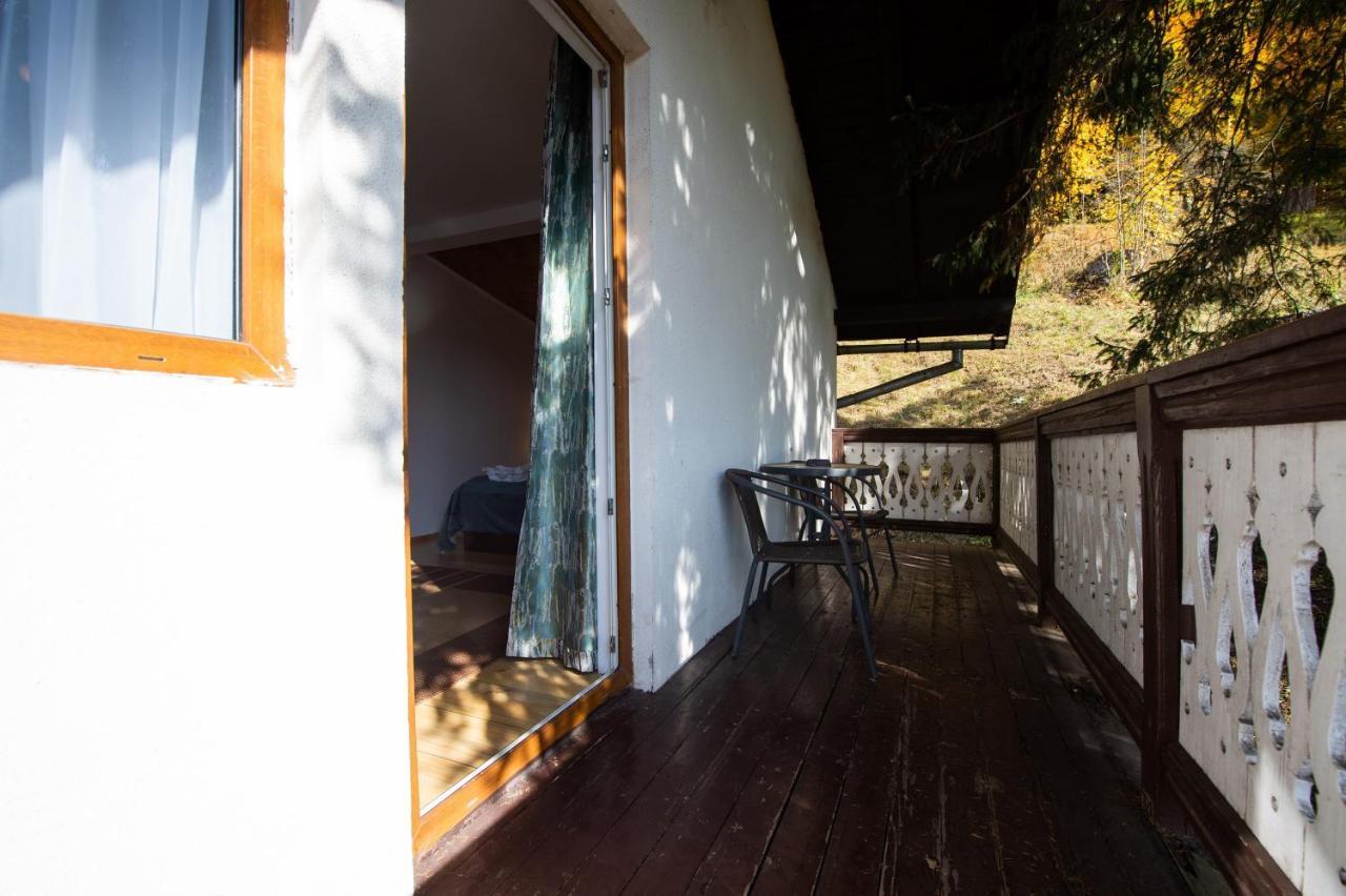 Vila Bradet บุชเตนี ภายนอก รูปภาพ